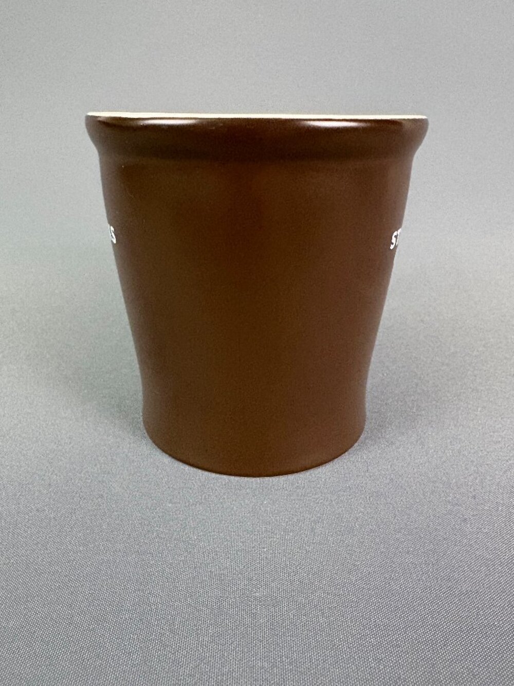 Starbucks 2008 Brown White 16 oz Ceramic Coffee Mug - Picture 5 of 5